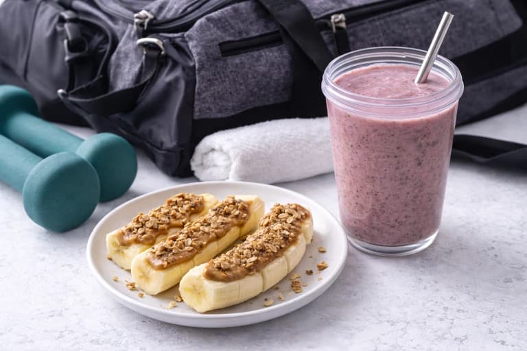 Low-Carb Snacks for Energy: When They Help, When They Don't
